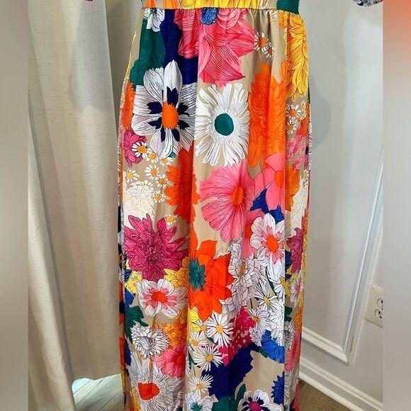 St Frock Mel Maxi Dress in Bright Multi Floral - Picture 9 of 9